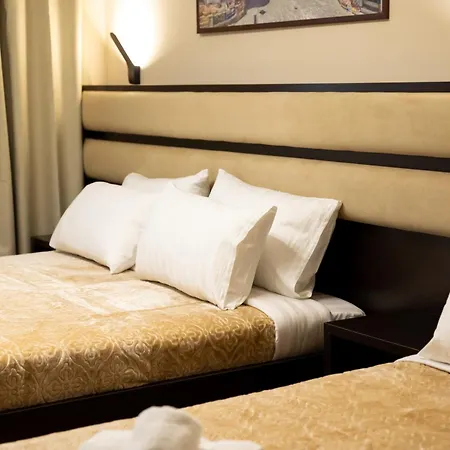 Shtaka Hotel *